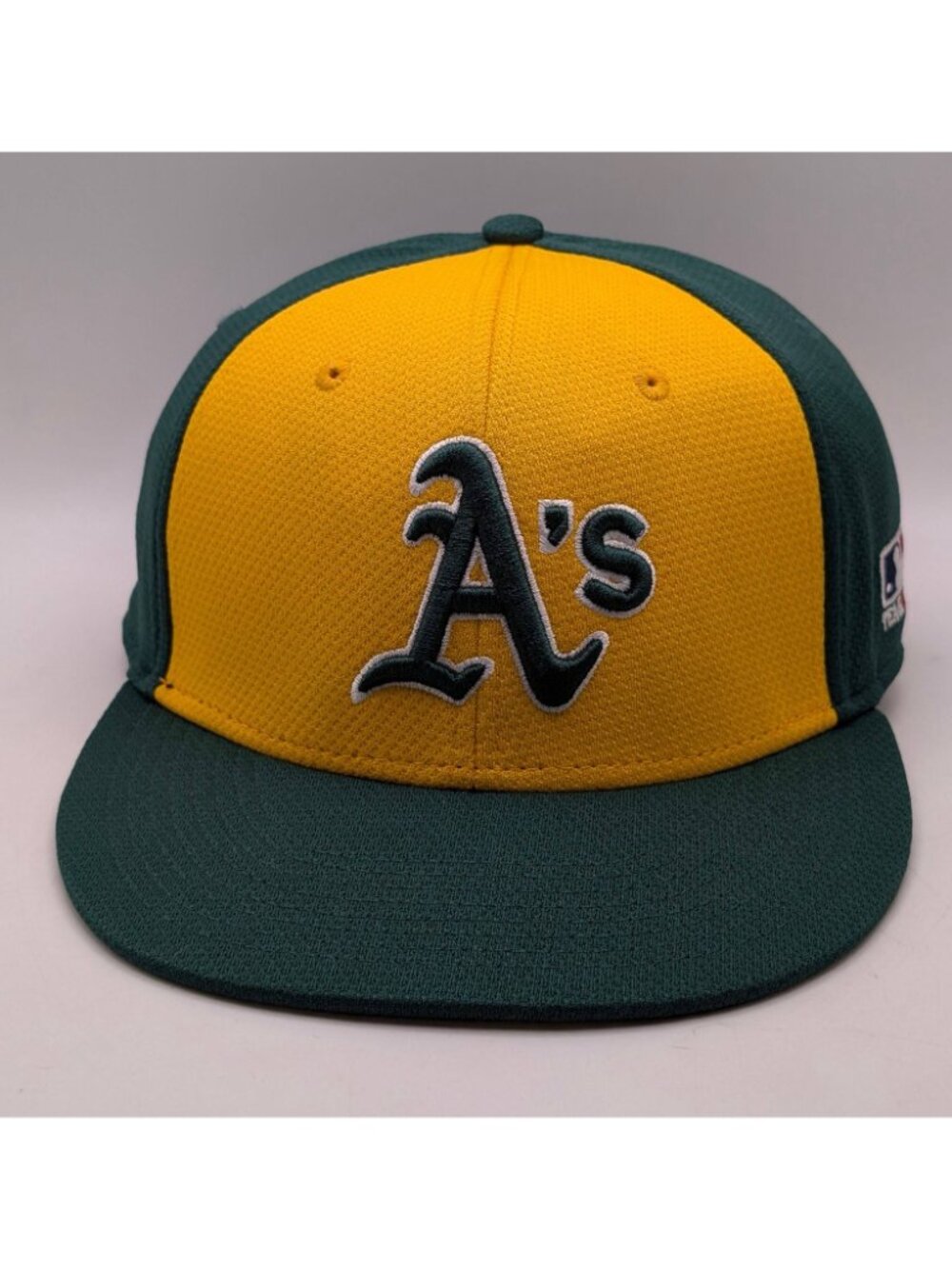 Oakland A’s Athletics TEAM MLB Adjustable Strap Baseball Cap Hat Green Yellow - Picture 2 of 6